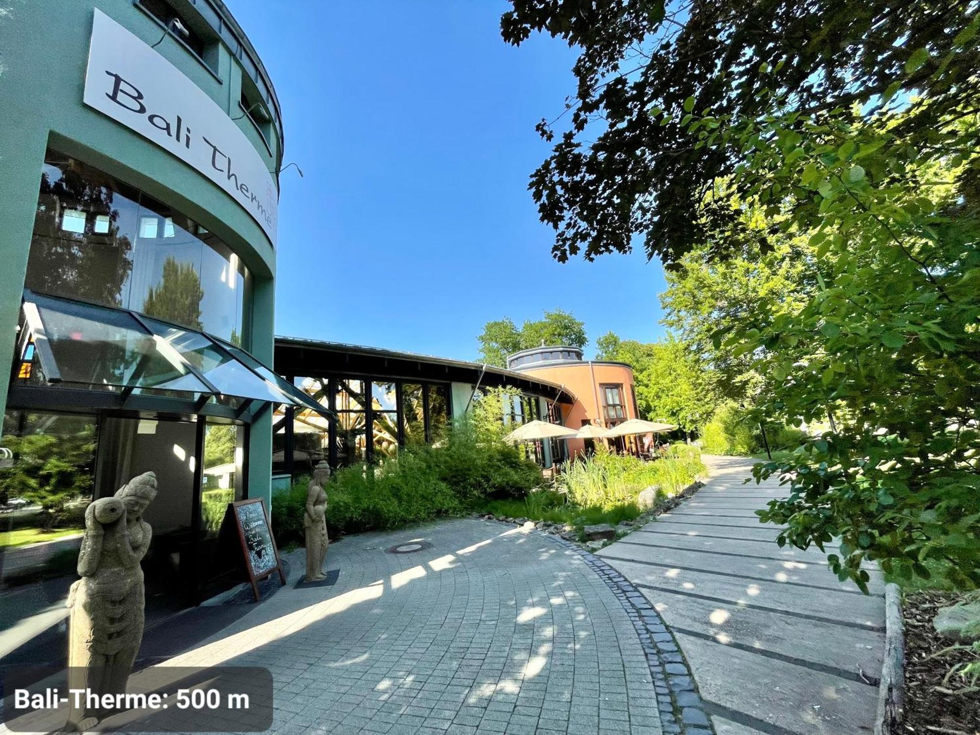 Top-Lage, 400 M Bis Gop, Bali-Therme Und Kurpark - Hdz - Parkplatz Bad Oeynhausen Luaran gambar